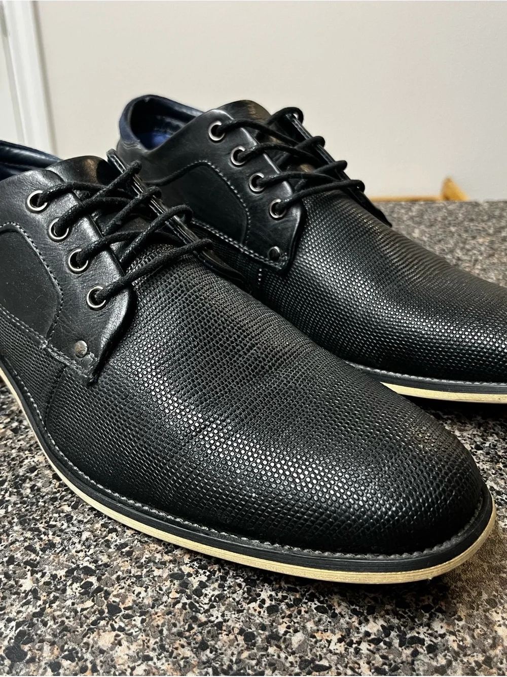 Steve Madden Black Textured Derby Shoes with Contrasting Welt